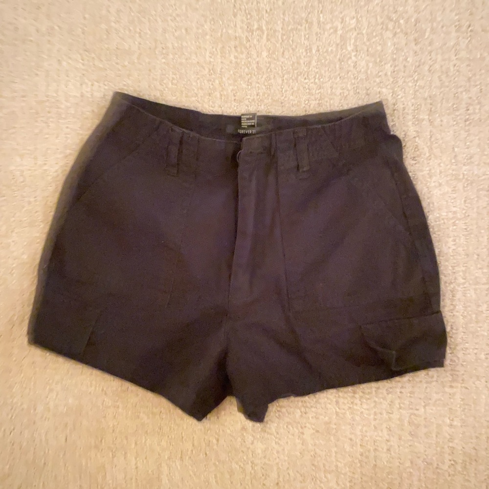 Forever 21 black cargo shorts